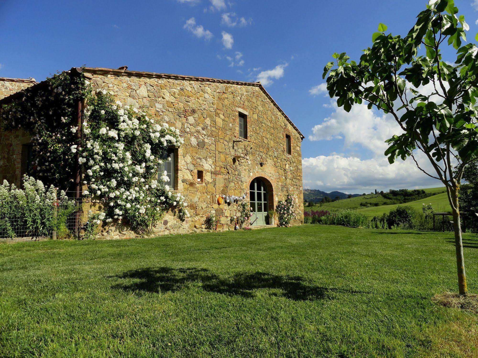 Follonico 4-Suite B&B Torrita di Siena Luaran gambar
