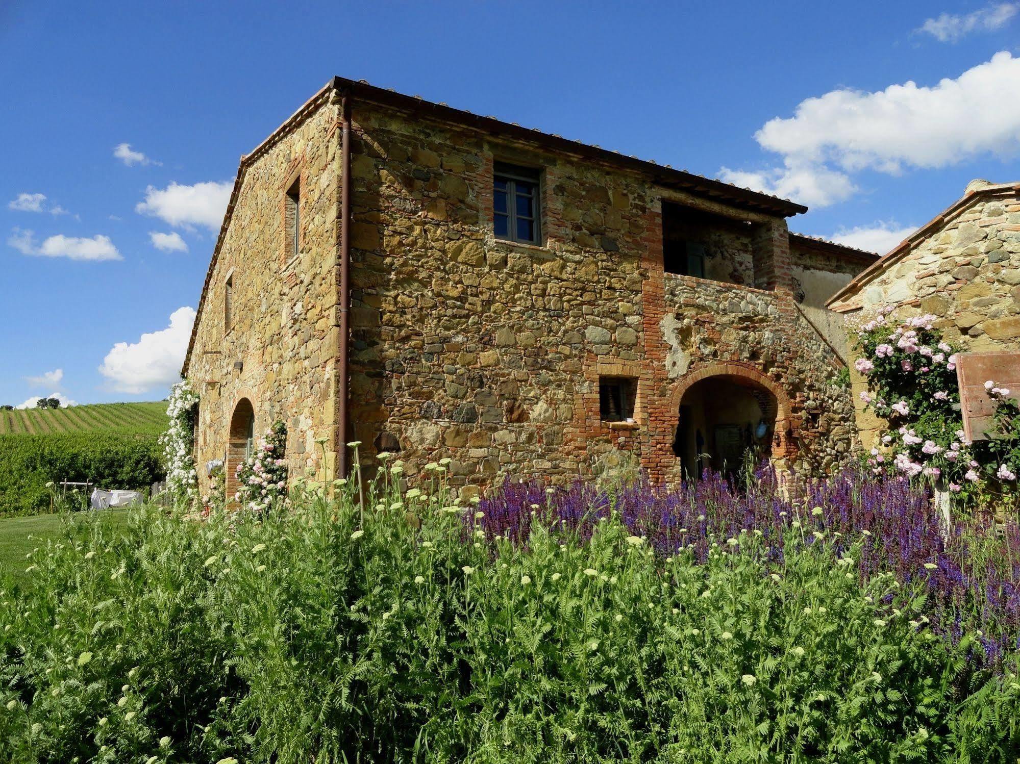 Follonico 4-Suite B&B Torrita di Siena Luaran gambar