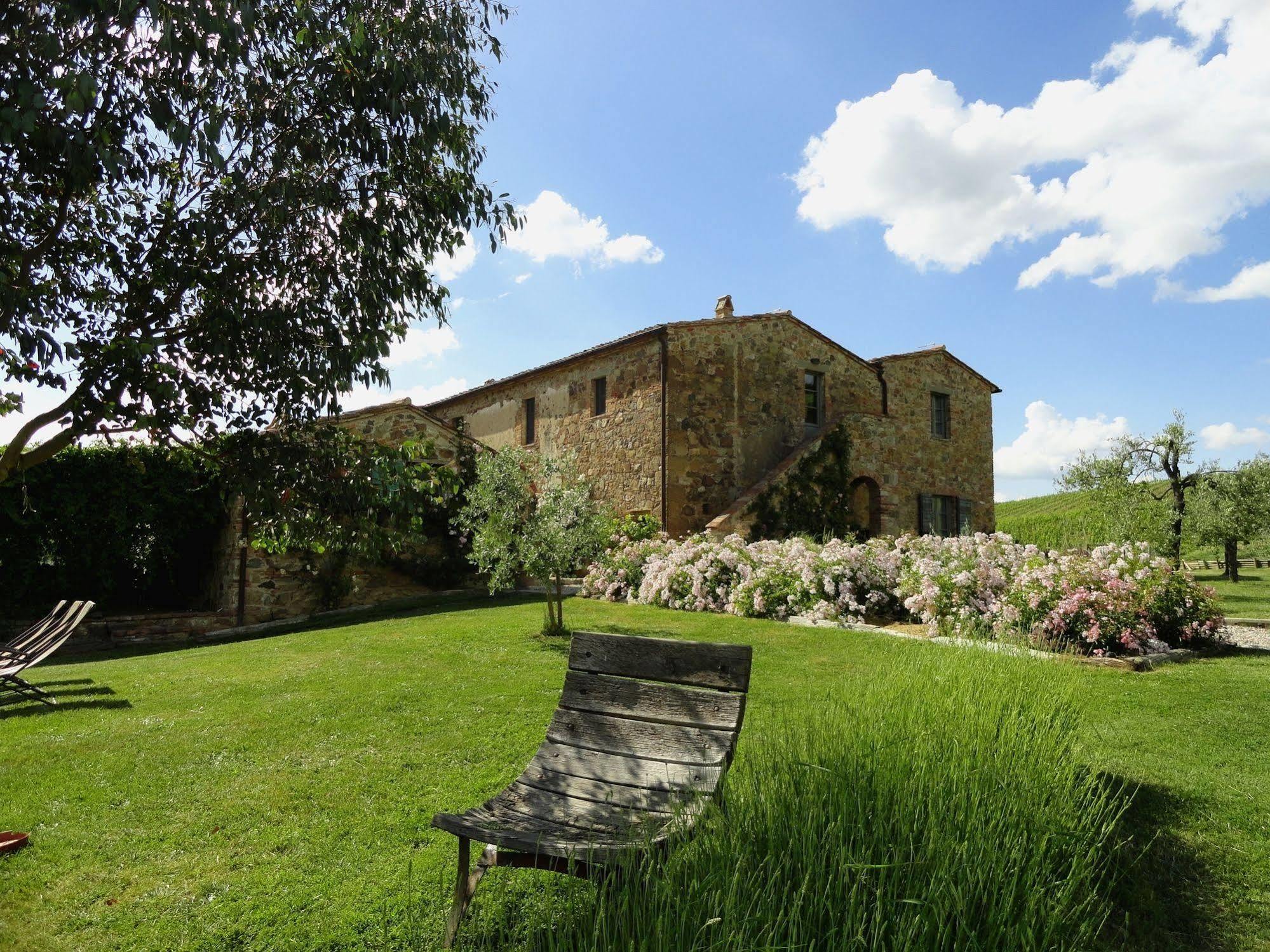 Follonico 4-Suite B&B Torrita di Siena Luaran gambar